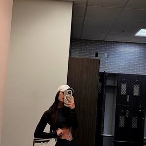 Meet your Posher, Lily